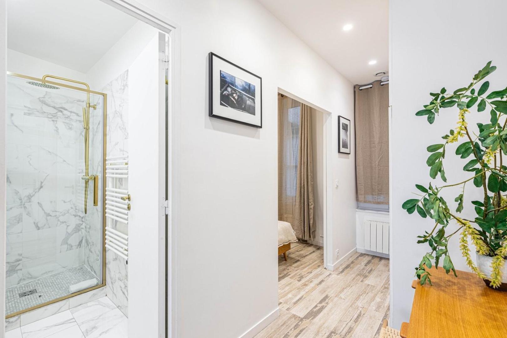 פריז Guestready - Stunning Apartment Near Eiffel Tower מראה חיצוני תמונה